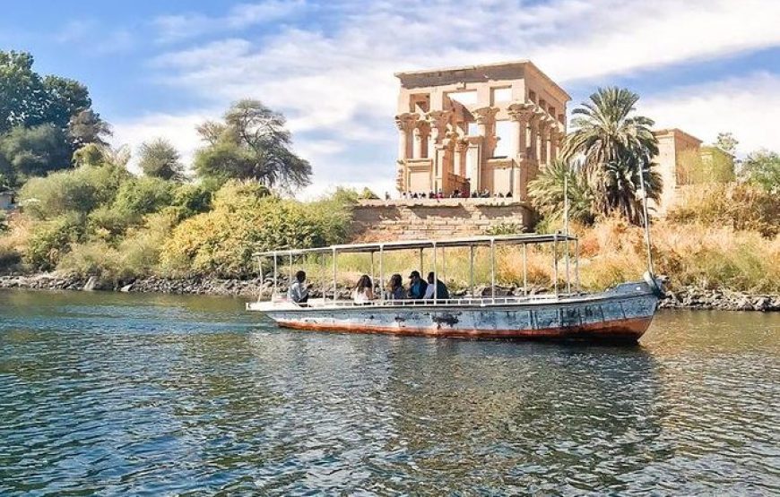 Nile cruise 4 nights from Luxor to Aswan & Abu Simbel .